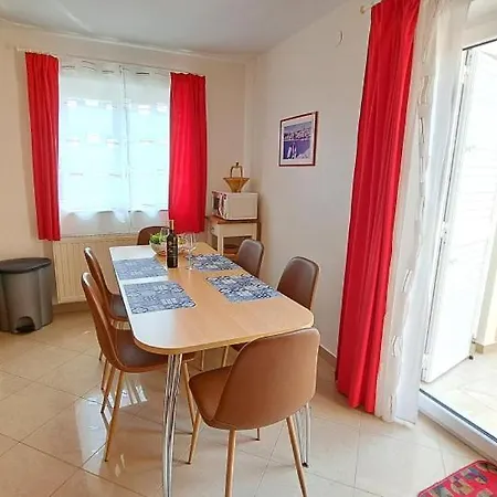 Scarlett Apartman Baška