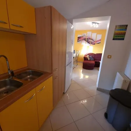 Apartman Scarlett *